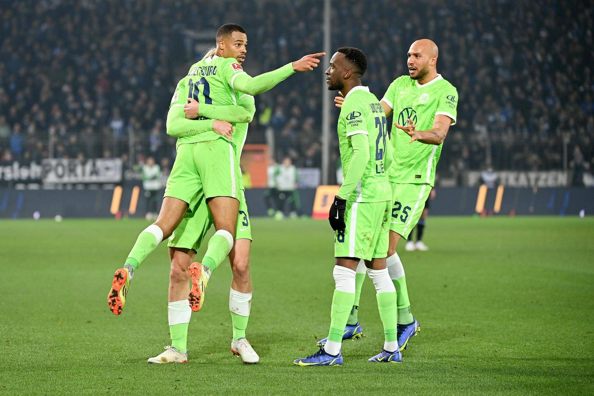 包含德甲国际比赛日走向成谜；莱比锡战术微调；底气十足；高层口径保持一致的词条