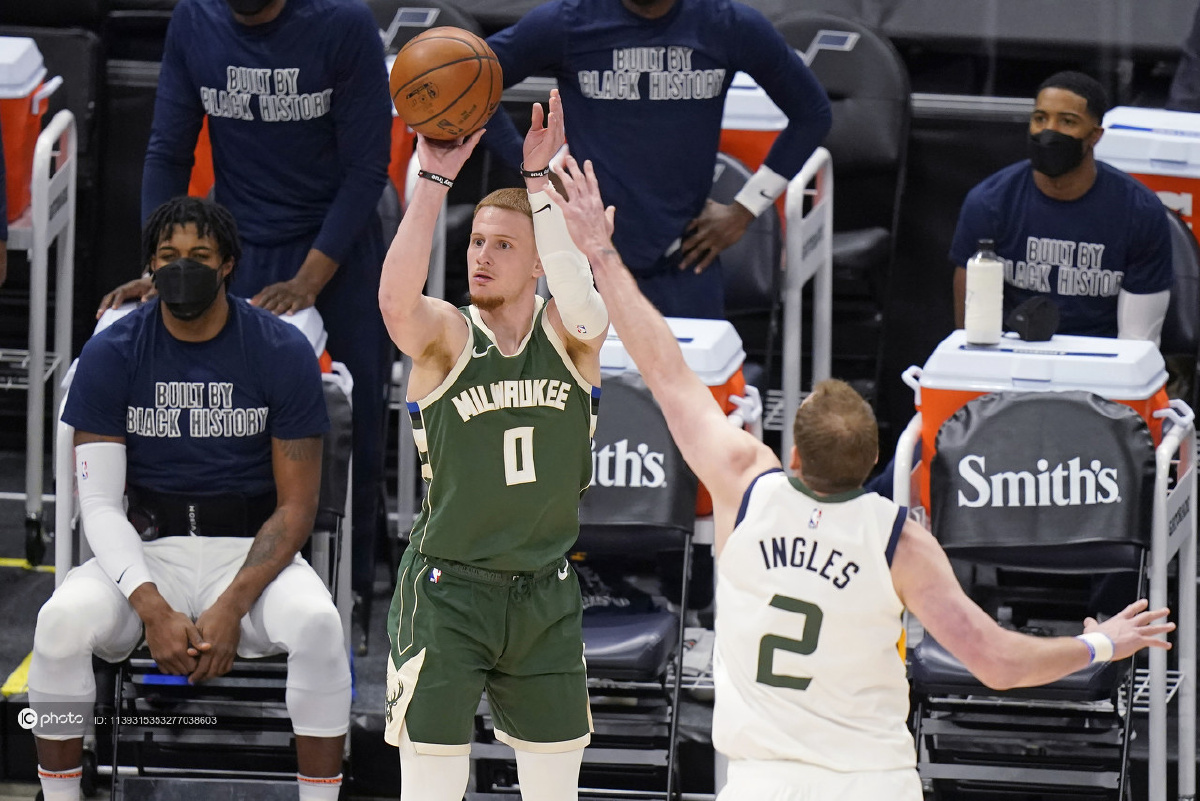 爱游戏体育官方网站清晨密尔沃基雄鹿完成体检犹他爵士今晚更衣室发声，现场解说直呼：亚特兰大围绕意甲绝杀压哨的简单介绍